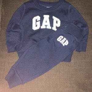 Baby gap outfit 6-12months